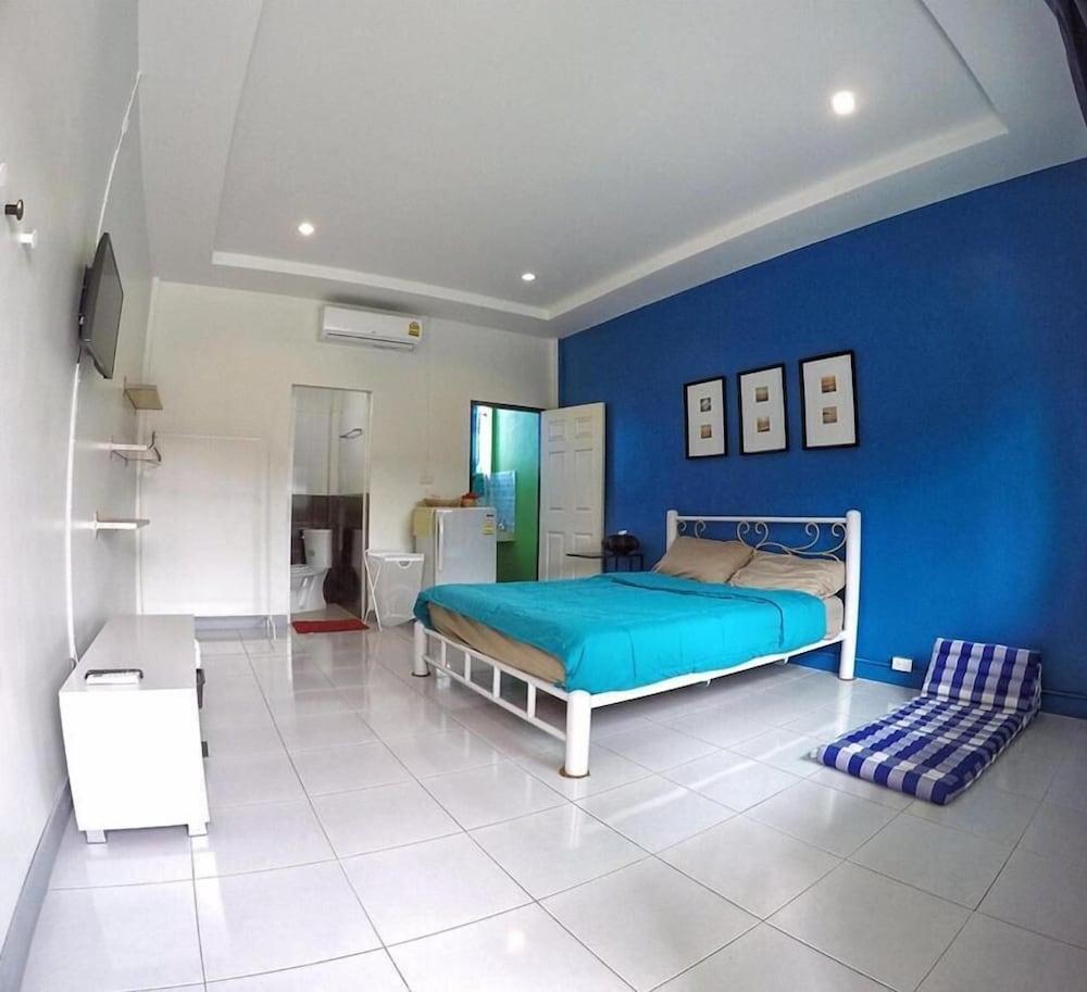 VII House Rawai Phuket Villa Exterior photo
